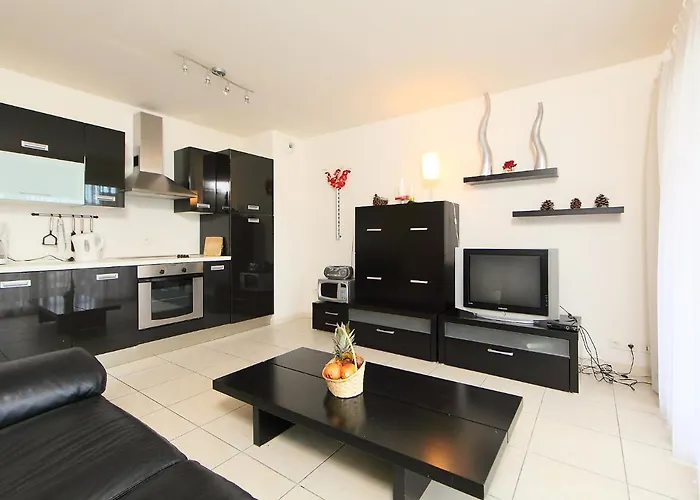 Casta Diva-1 By Interhome Cannes