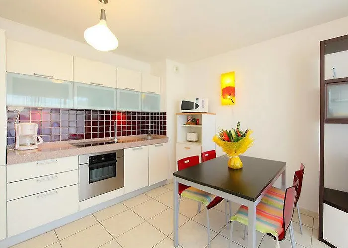 Casta Diva-1 By Interhome Apartman