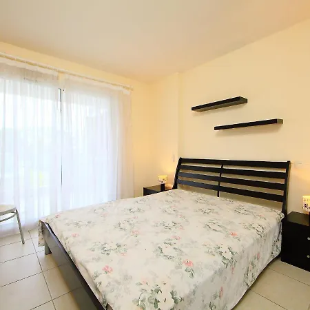 Casta Diva-1 By Interhome 칸느